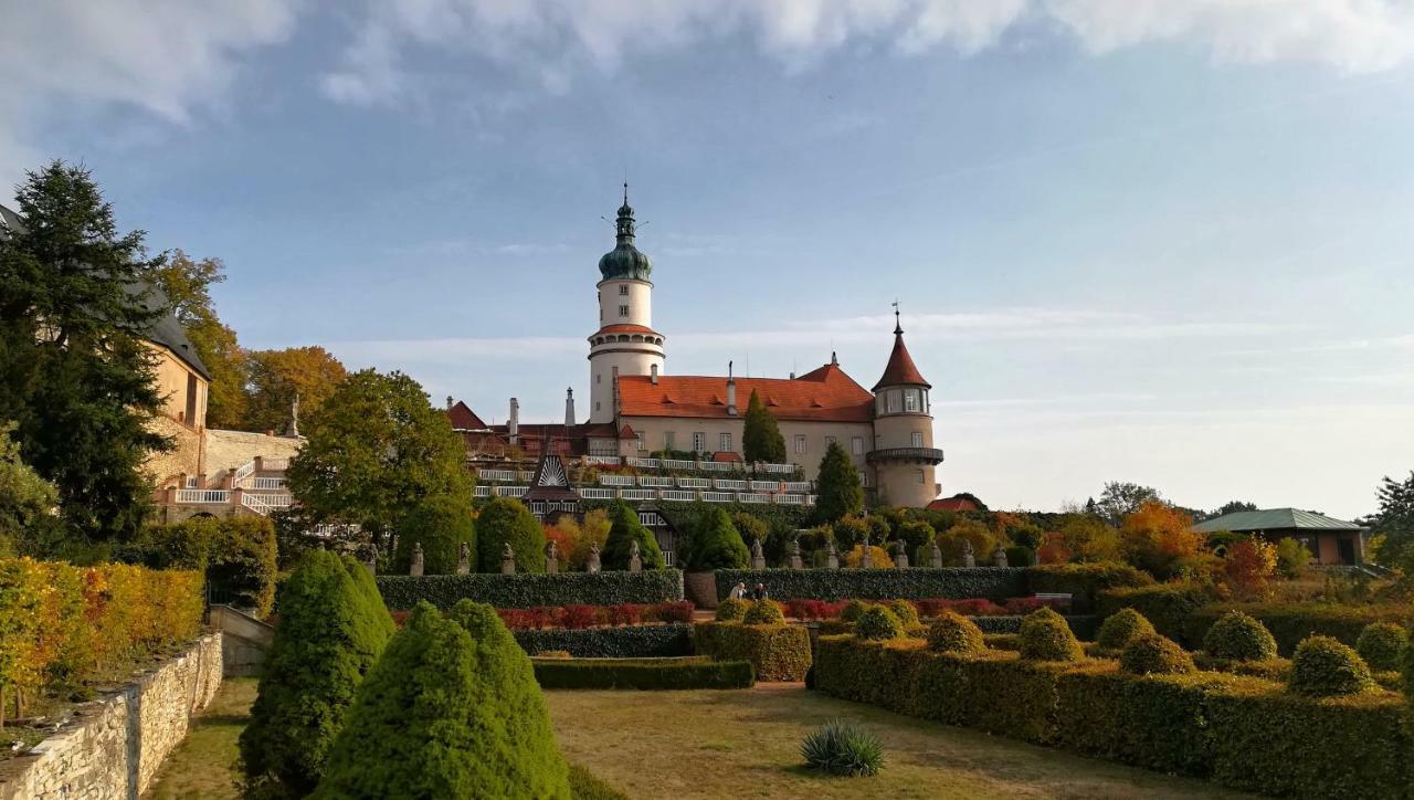 Zamek Nové Město nad Metují Buitenkant foto